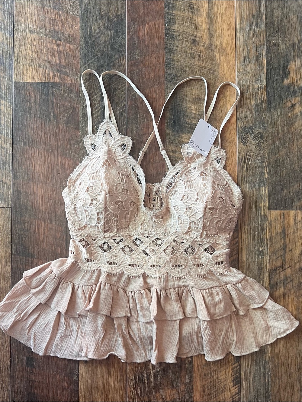 Anemone Lace Crochet Ruffle Camisole - Beige